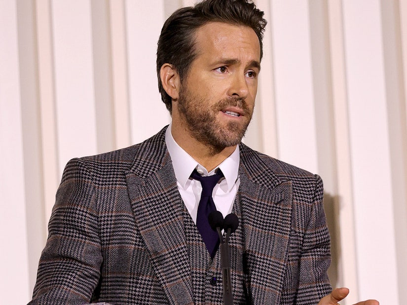 Ryan Reynolds Praises 'Genius' Wife Blake Lively During Innovator Award ...