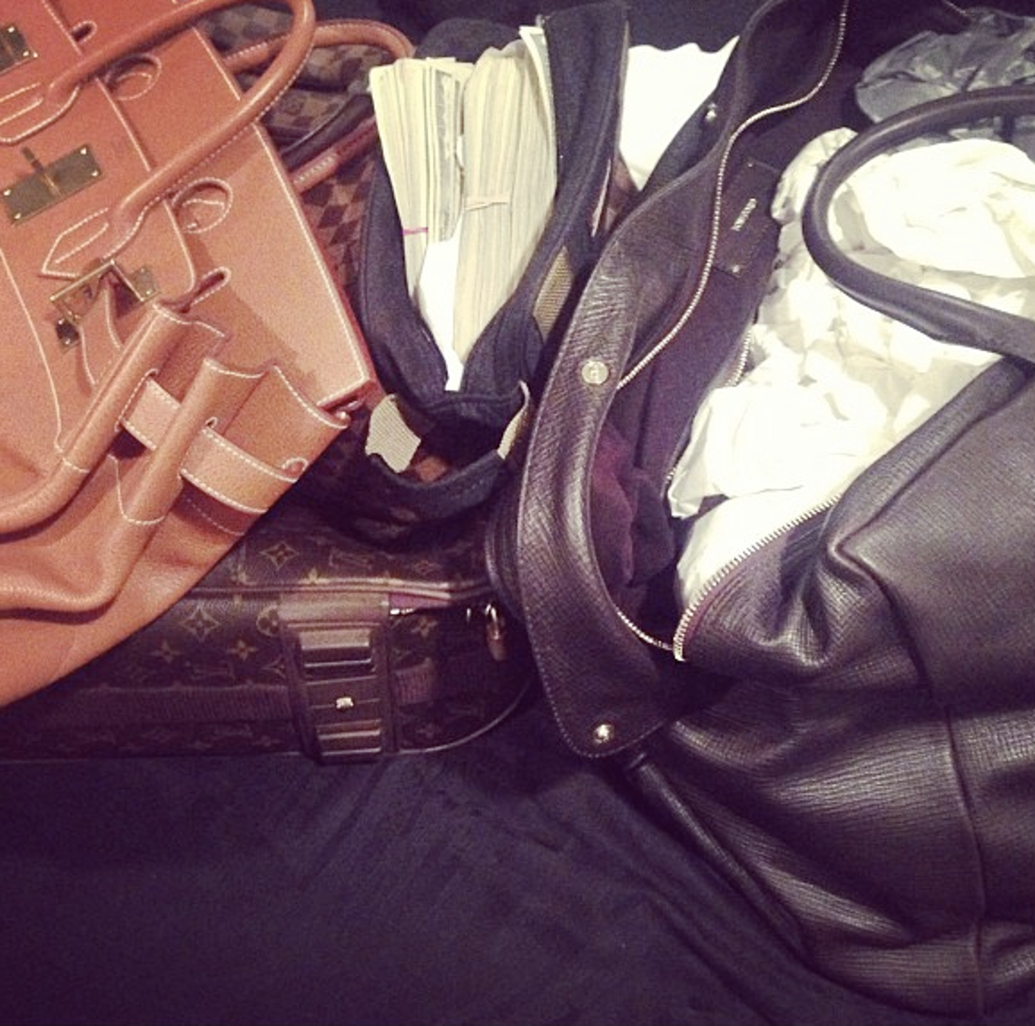 Scott Disick Shows Off, image size:1140x1130