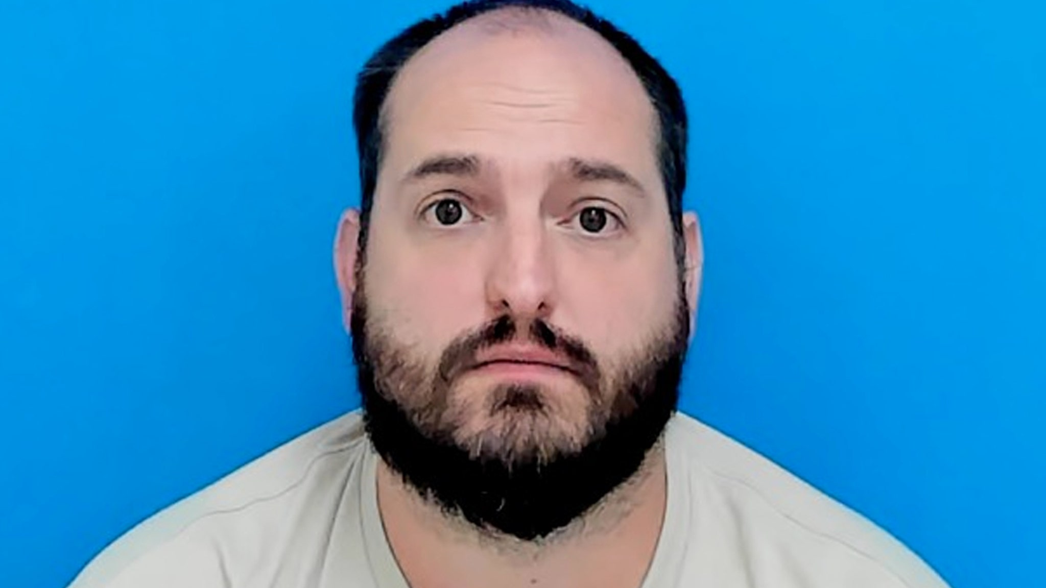 Sick Messages Sent to Teen Girls by Youth Pastor Posing as 17-Year-Old Boy Revealed: FBI