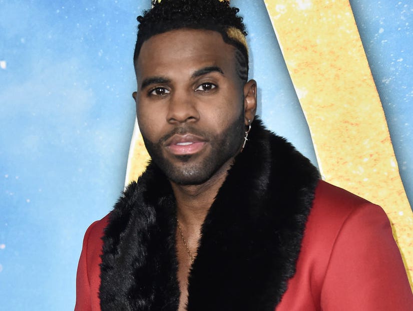 825px x 621px - Jason Derulo Says His 'Anaconda' Was Airbrushed from Cats Movie