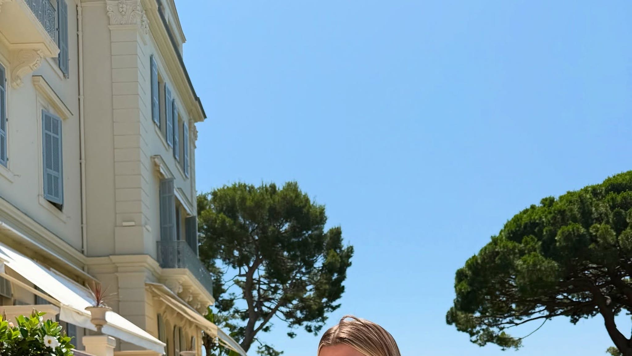 Sofia Richie Debuts New Bob Haircut -- See Photos of Her Dramatic Hair Transformation!