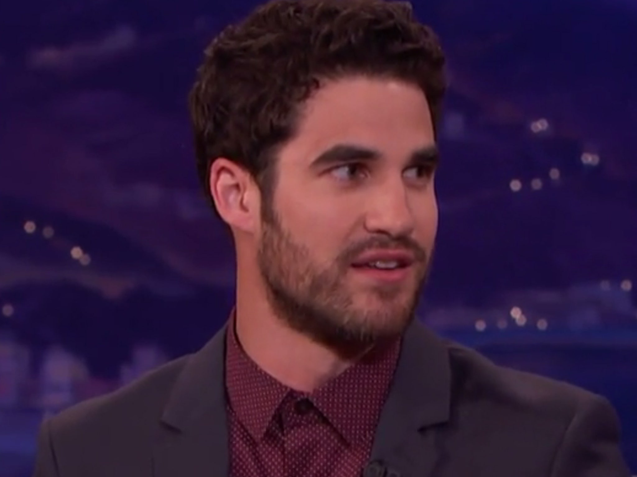 who is the gay porn star darren criss kisses