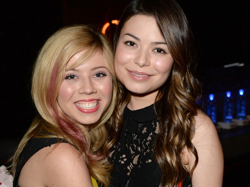 Icarly Star Jennette Mccurdy Crushes Fan Hopes Of Revival Return Ashamed Of Role 2981