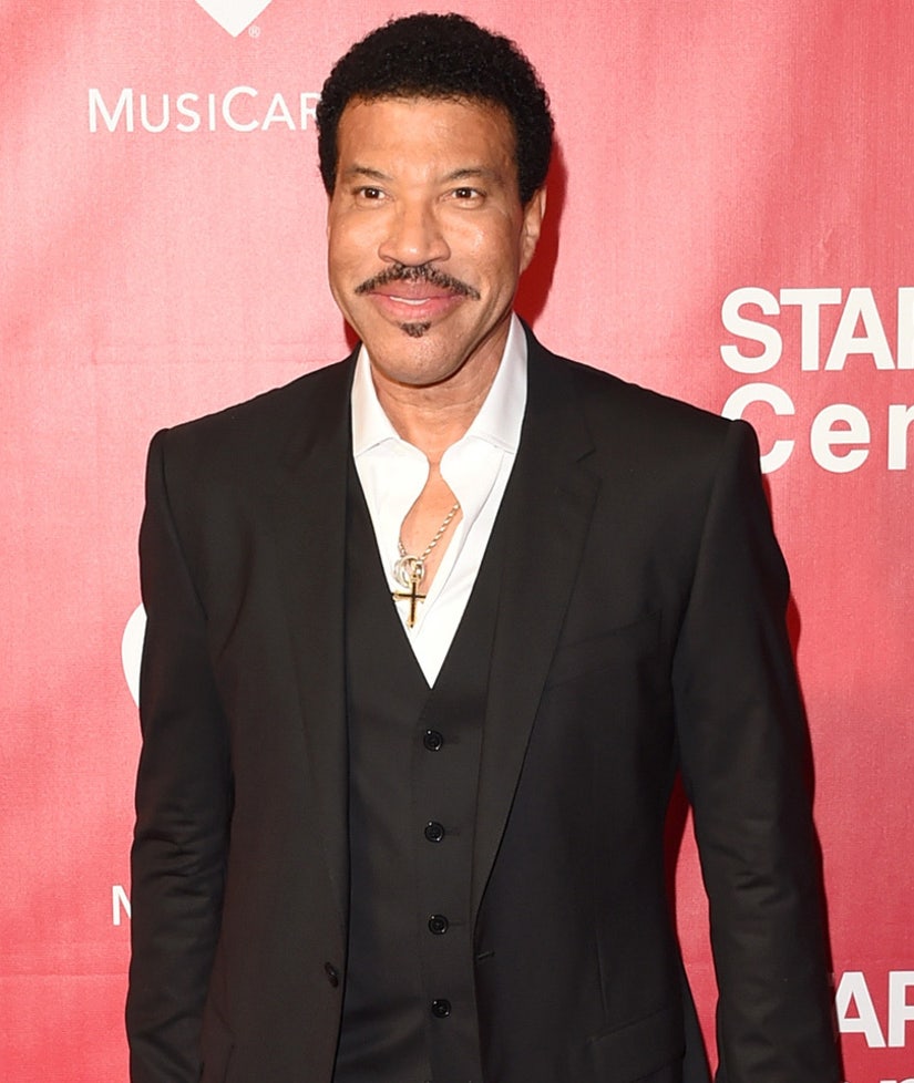 Lionel Richie & Nicole Richie Reveal How a Prince Concert Led to Her ...