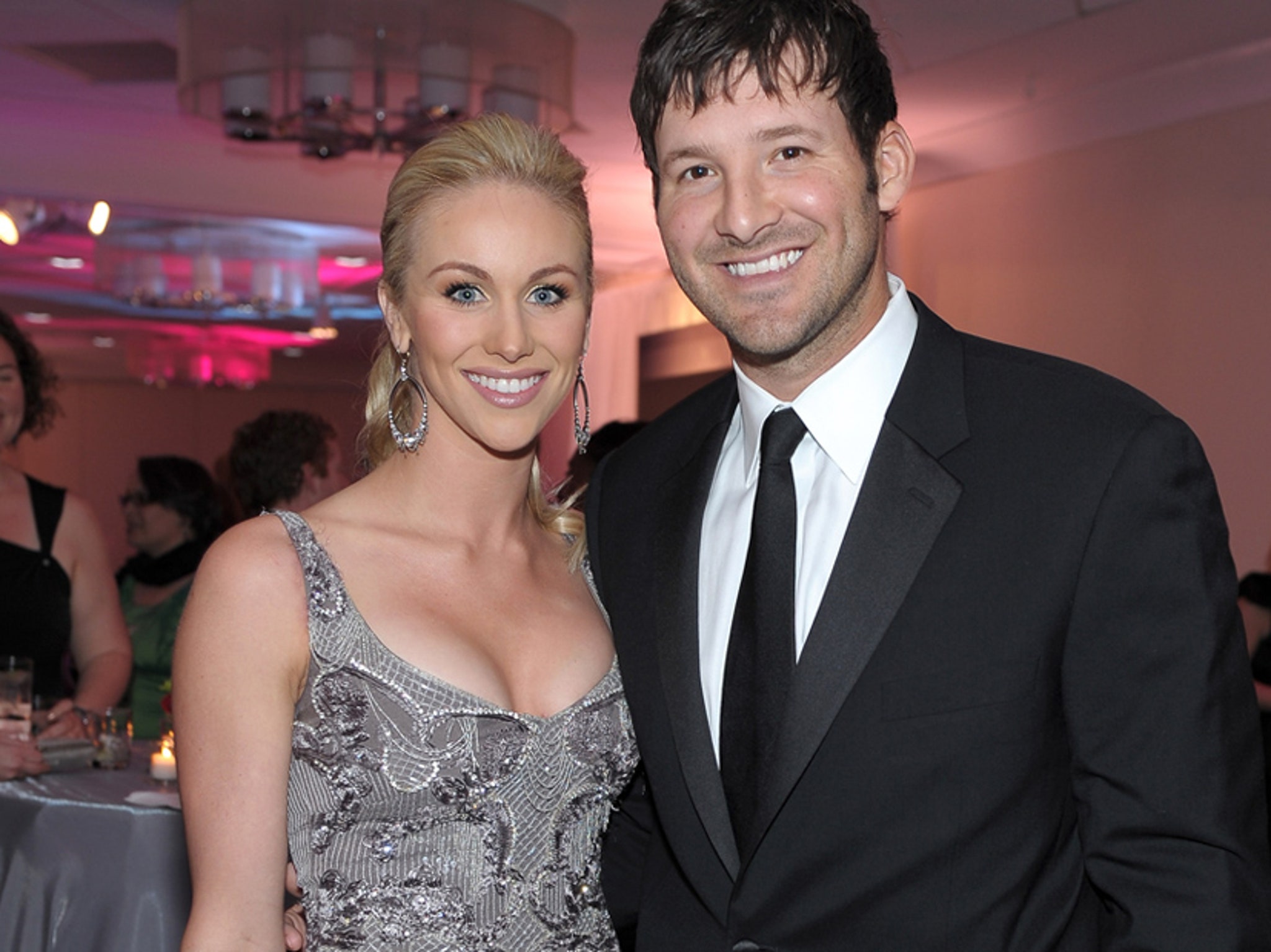 Tony Romo and wife Candice Crawford attend the Paramount Upfront