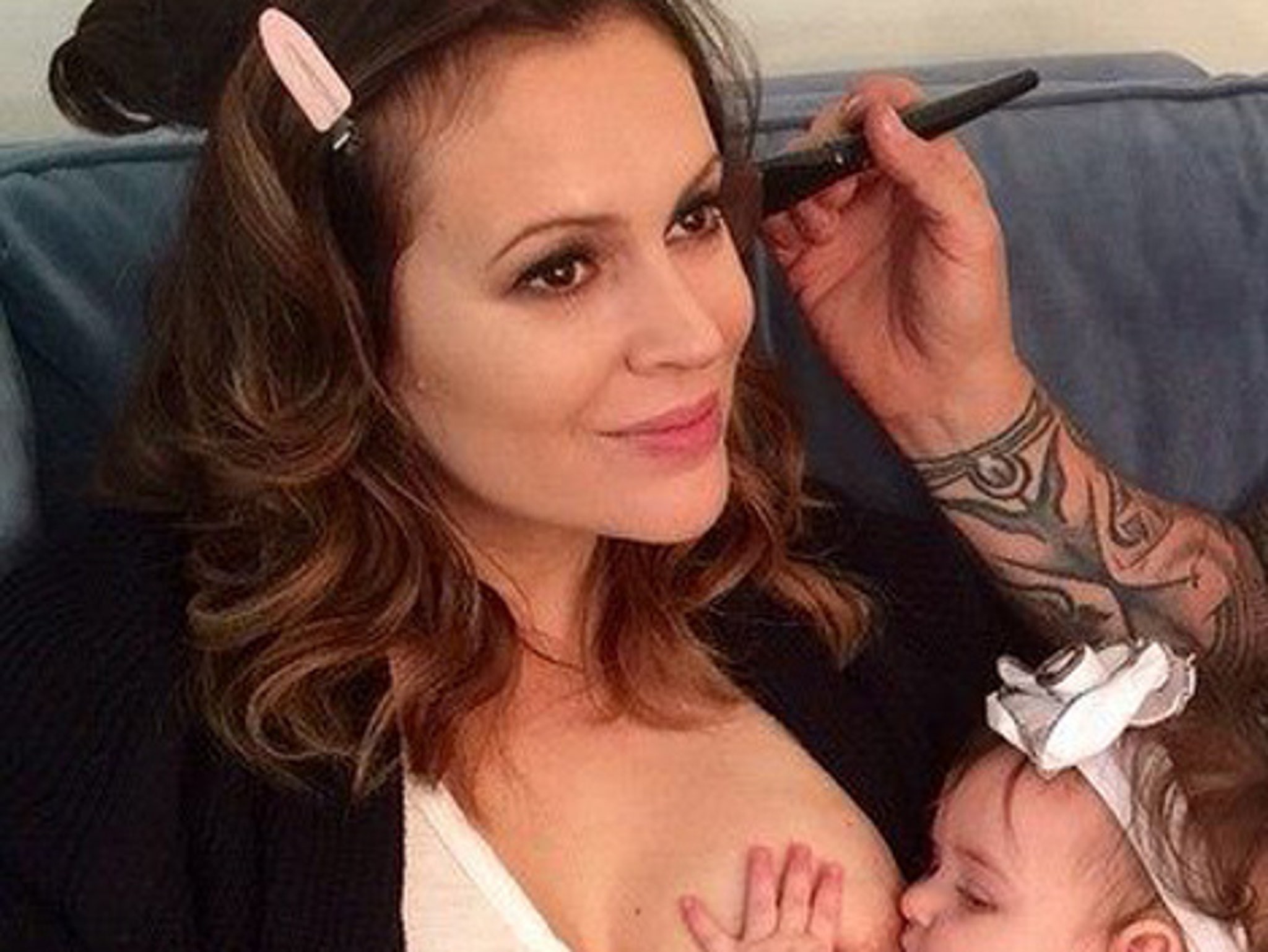 Alyssa Milano Pulls Another Gisele, Posts Breastfeeding Pic While Getting  Makeup Done