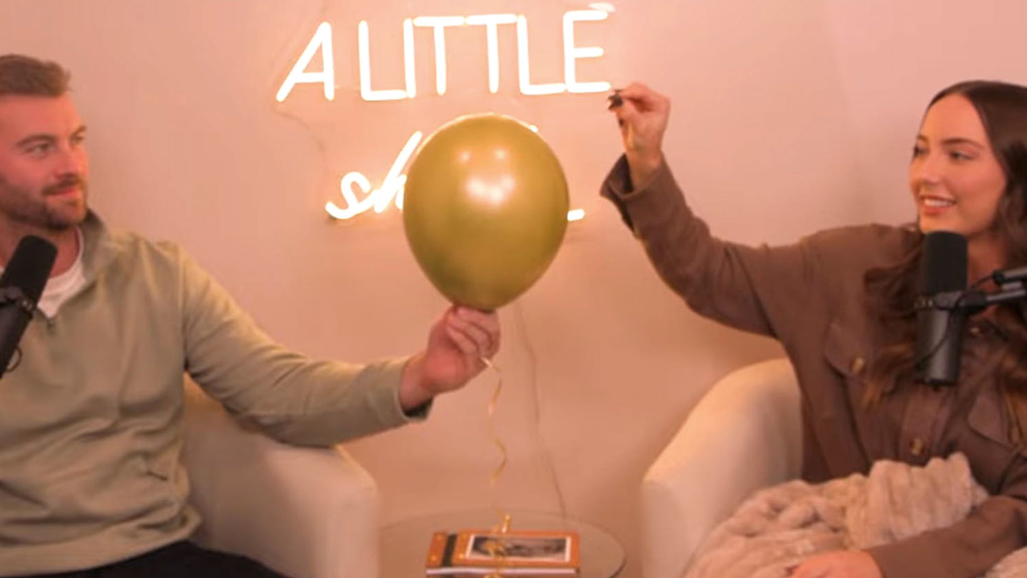 Eminem’s Daughter Hailie Jade & Husband Evan McClintock Share Gender Reveal Video Eminem’s Daughter Hailie Jade & Husband Evan McClintock Share Gender Reveal Video