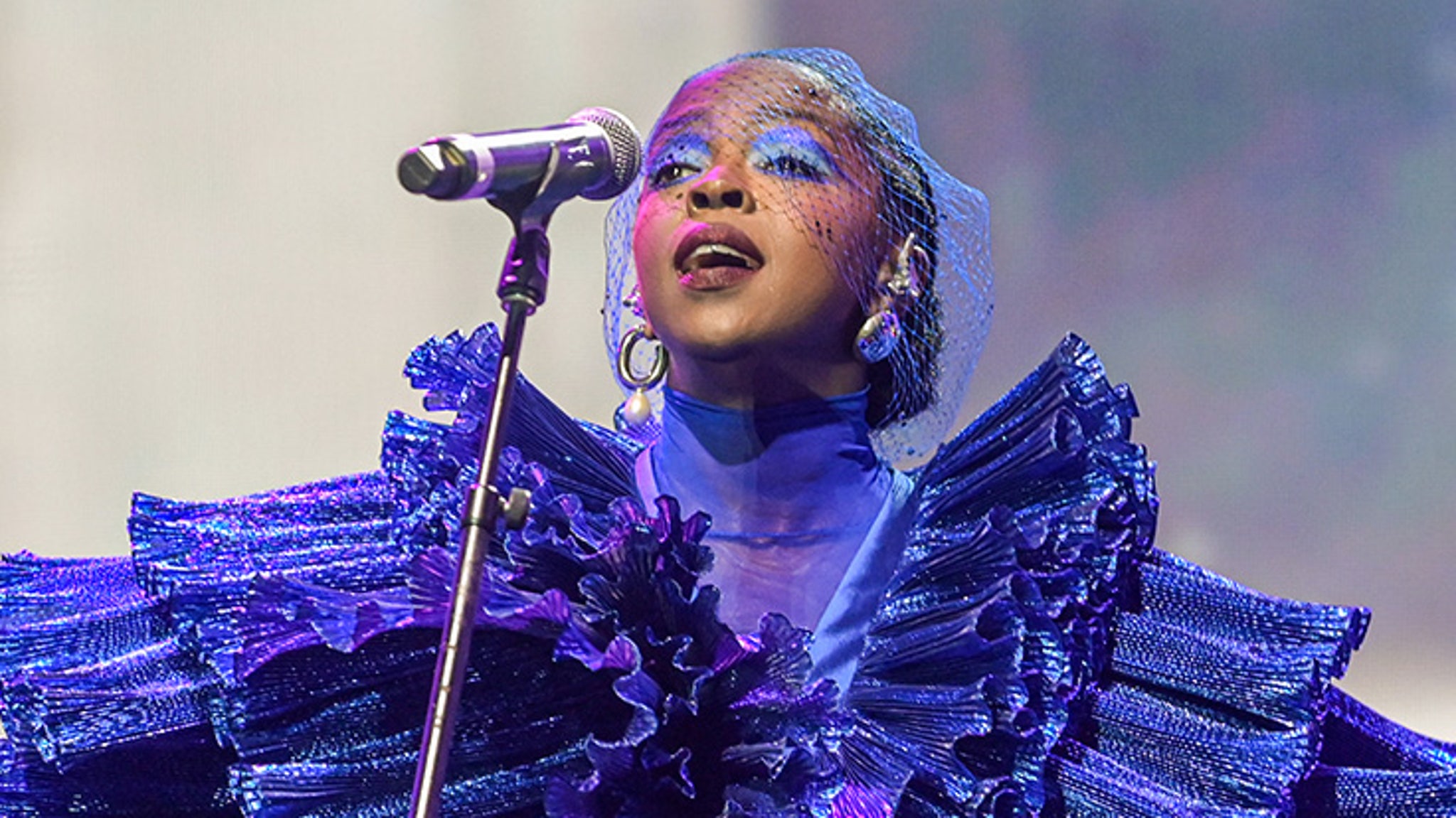 Essence Festival Takes Blame For Lauryn Hill’s ‘Empty’ 3AM Performance