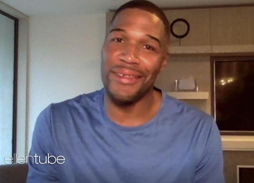 Michael Strahan Says His Gap Is Here To Stay After Viral April Fools Day Prank Laptrinhx News 