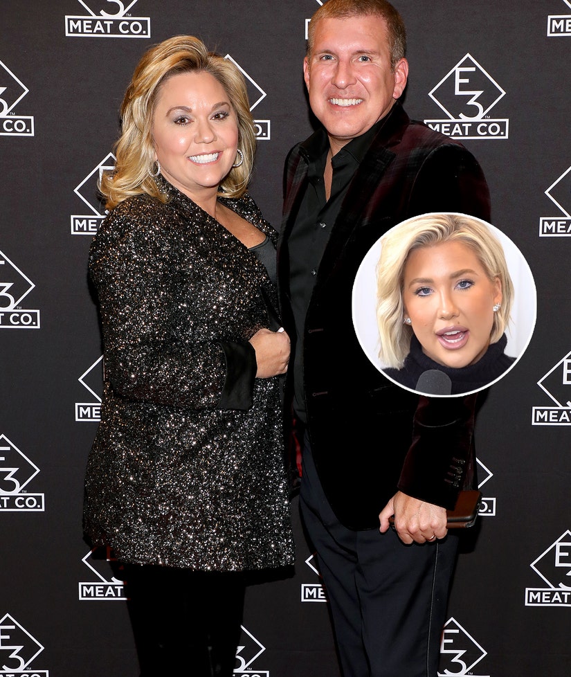 Julie Chrisley's Prison Letters of Heartbreak Shared by Daughter Savannah