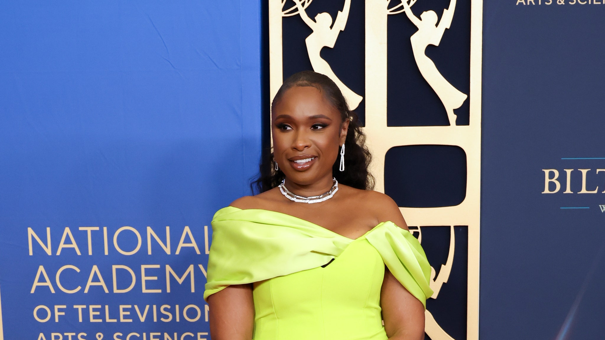 52nd Daytime Emmy Awards Red Carpet — See Every Star Who Stunned! 52nd Daytime Emmy Awards Red Carpet — See Every Star Who Stunned!