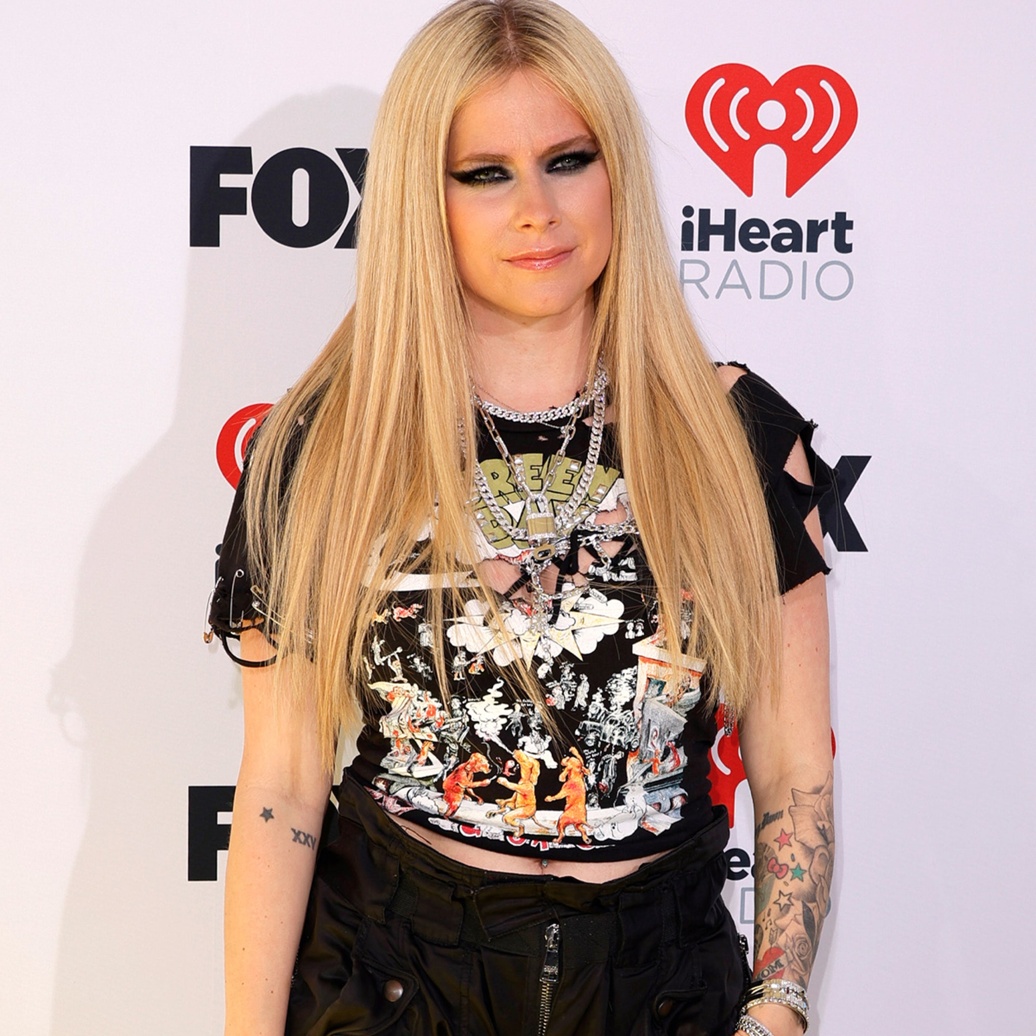 Avril Lavigne Opens Up About Cheating Exes, Asked About Dating Tyga