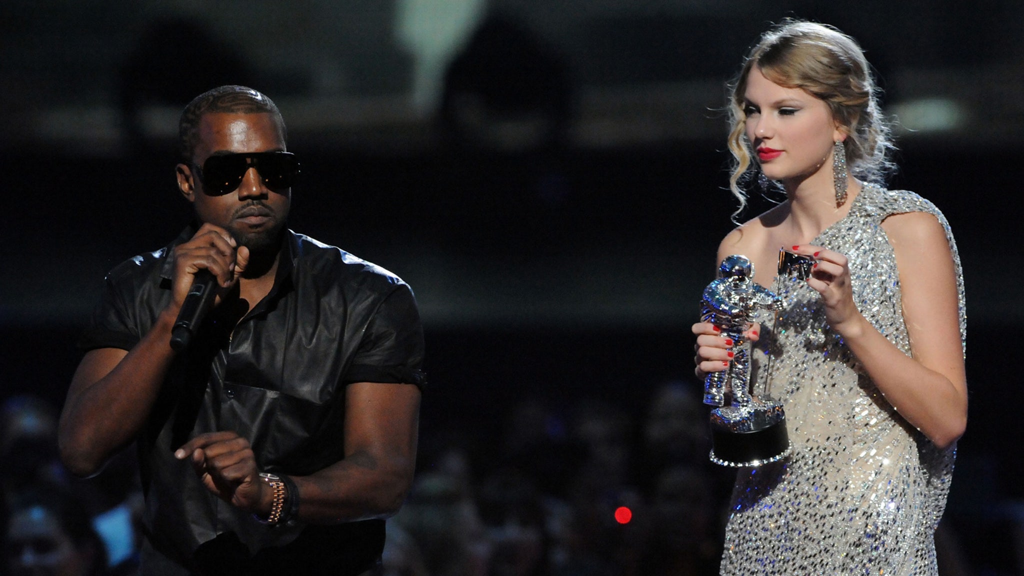 Taylor Swift And Kanye West S Unedited Famous Phone Call Leaked