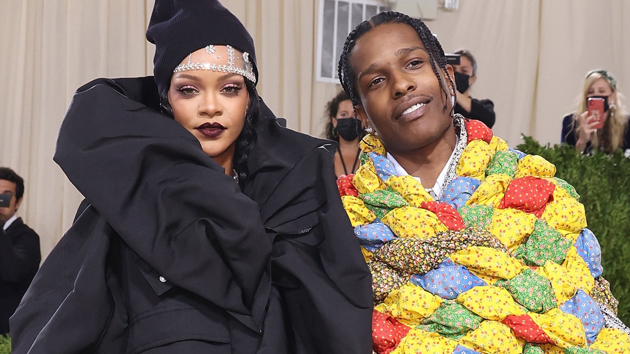 Rihanna Pregnant, Expecting First Child with A$AP Rocky -- Hollywood ...