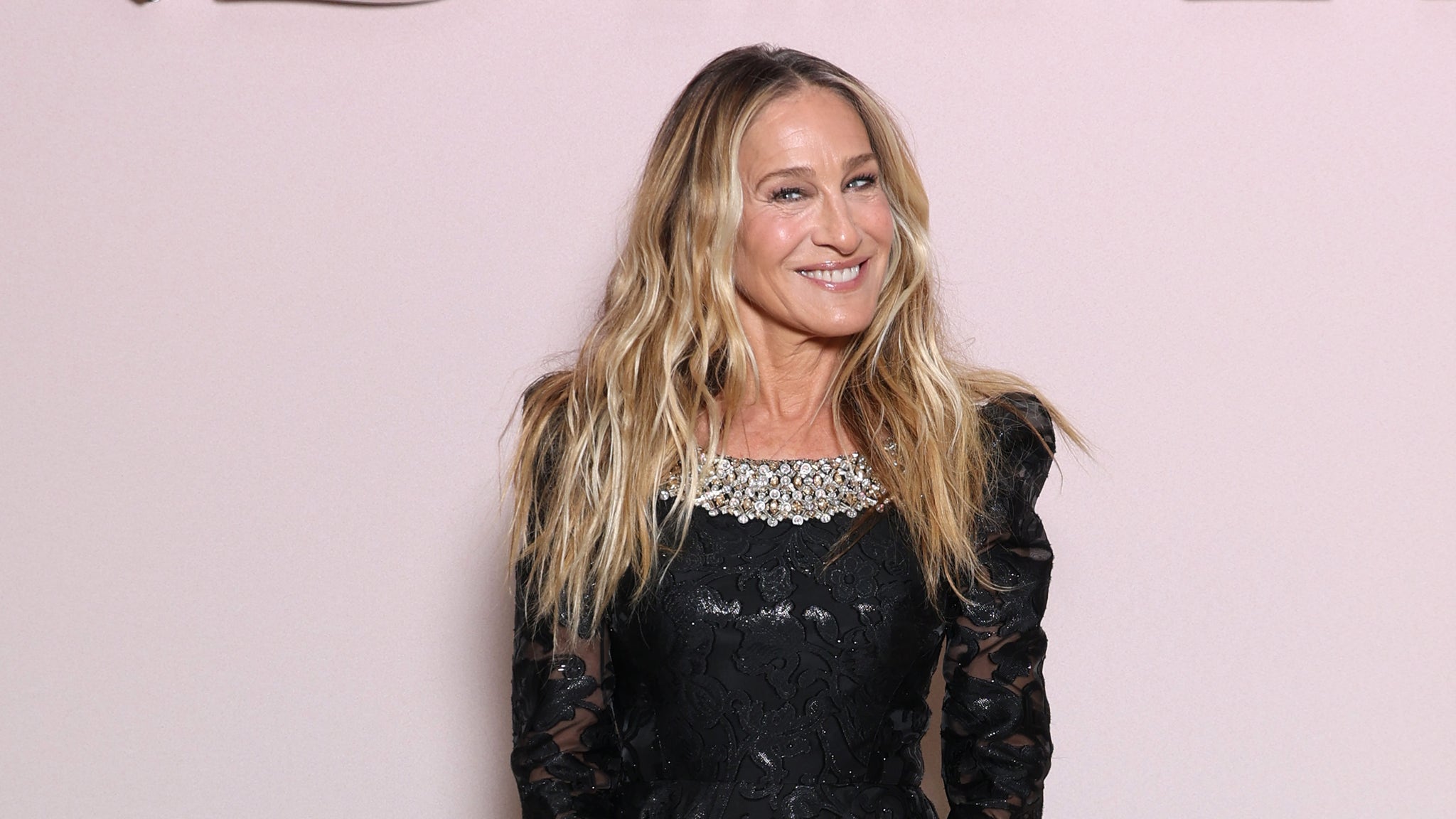Why Sarah Jessica Parker Doesn't Get Into Politics on Social Media