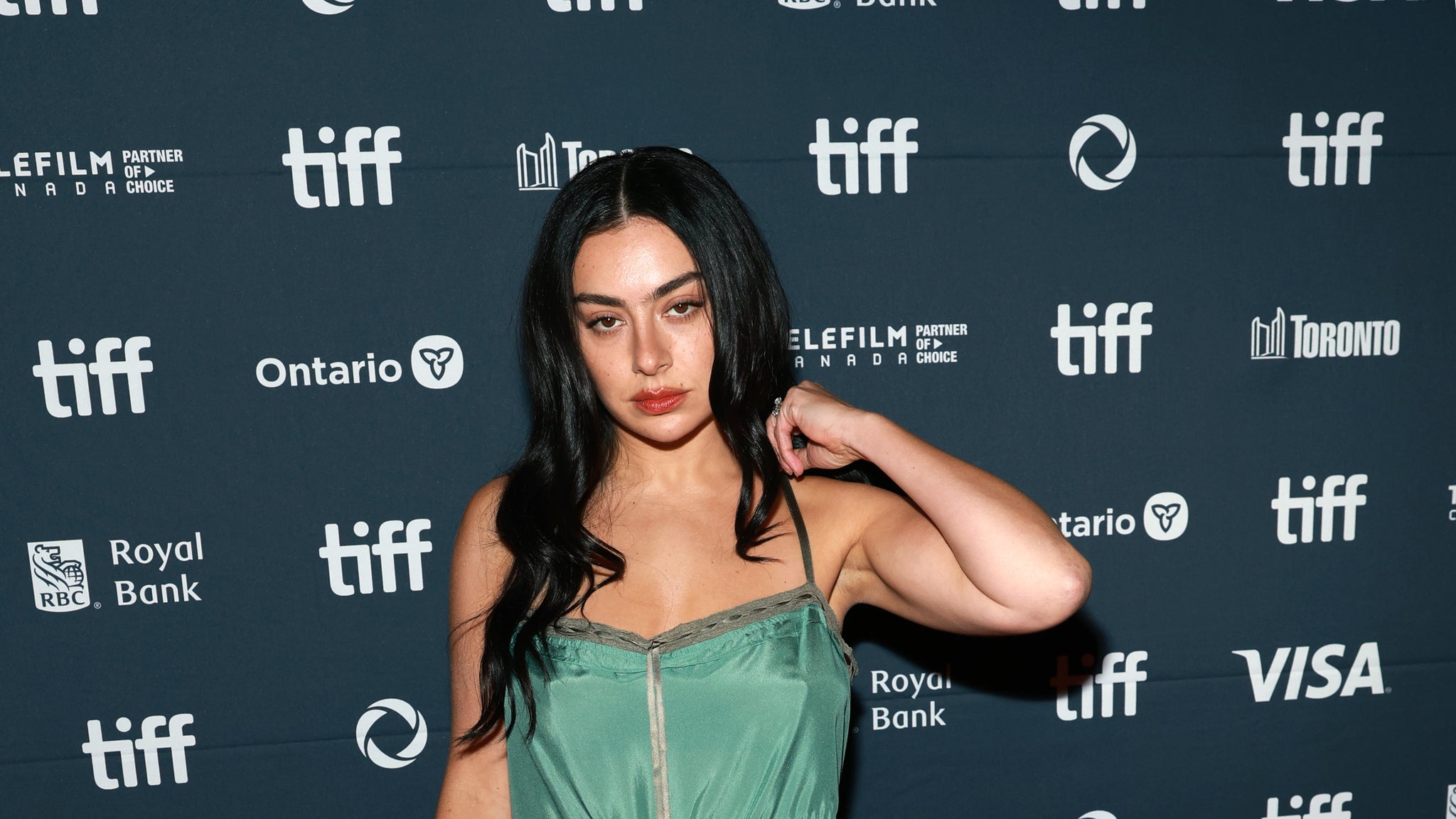 Celeb Plastic Surgical procedure Reveals and Magnificence Confessions of 2025 Celeb Plastic Surgical procedure Reveals and Magnificence Confessions of 2025