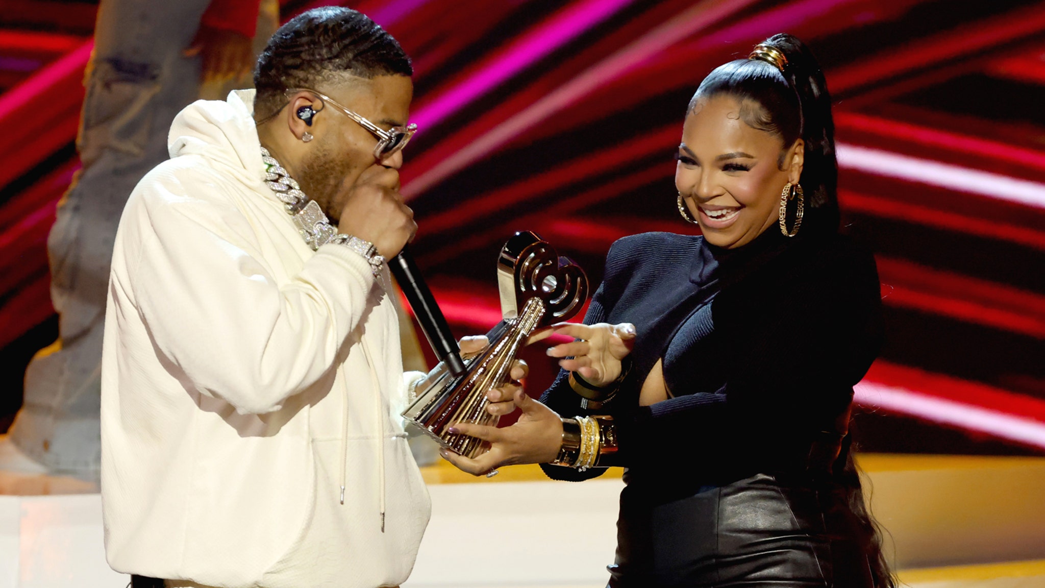 Ashanti Surprises Nelly with Sweet Tribute Before Landmark Award Win at 2025 iHeartRadio Music Awards