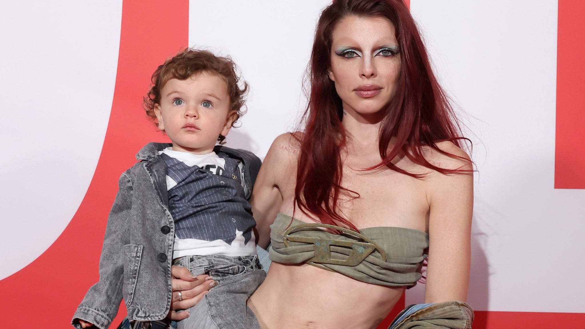 Julia Fox Wants 3-Year-Old Son to Embrace Nepo Baby Discourse: 'He Needs to Own It'