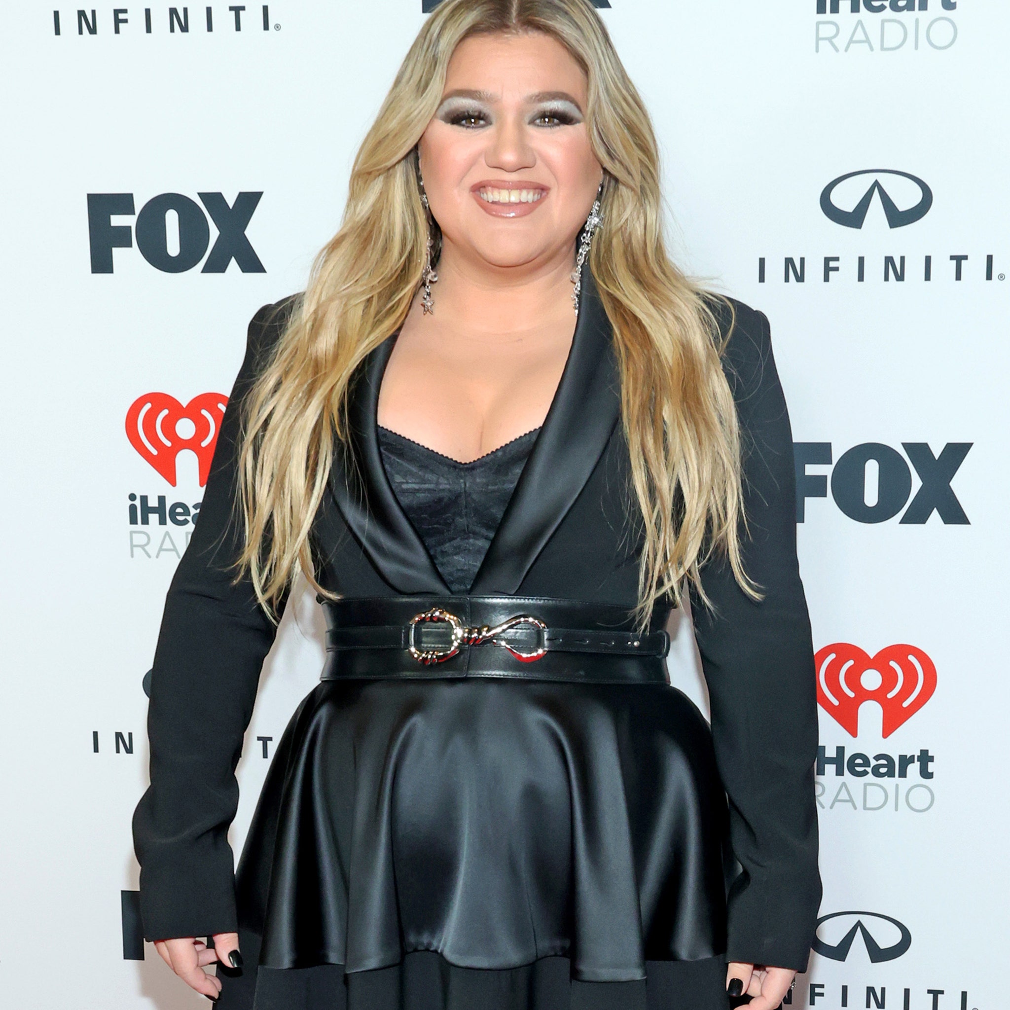 Kelly Clarkson was 'blindsided' by toxic claims at talk show