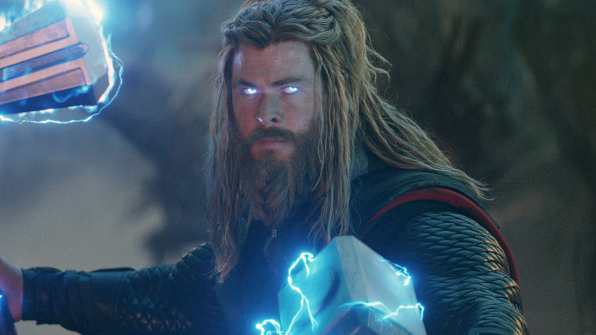 Thor: Love And Thunder Set Photos Tease Costume Upgrades For Chris