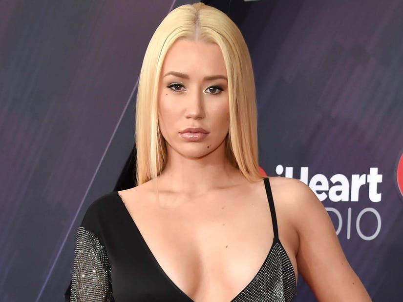 Iggy Azalea Pussy - Iggy Azalea's OnlyFans Makes 'So Much Money'