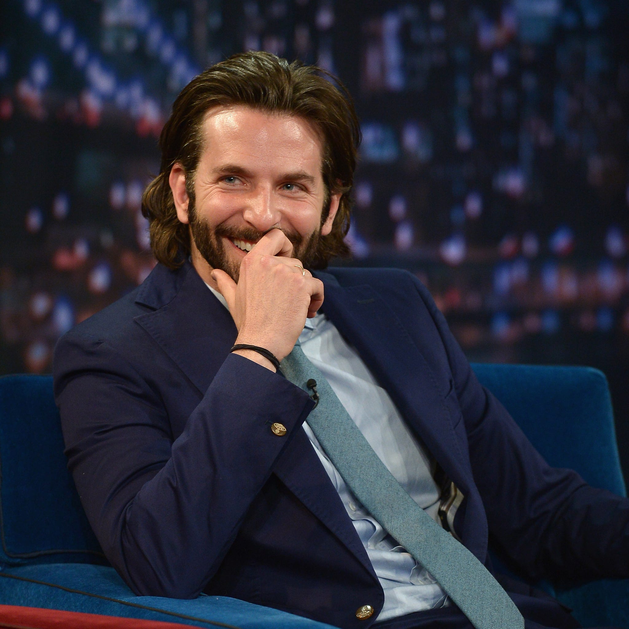 43 Bradley Cooper Appears On El Hormiguero Stock Photos, High-Res Pictures,  and Images - Getty Images