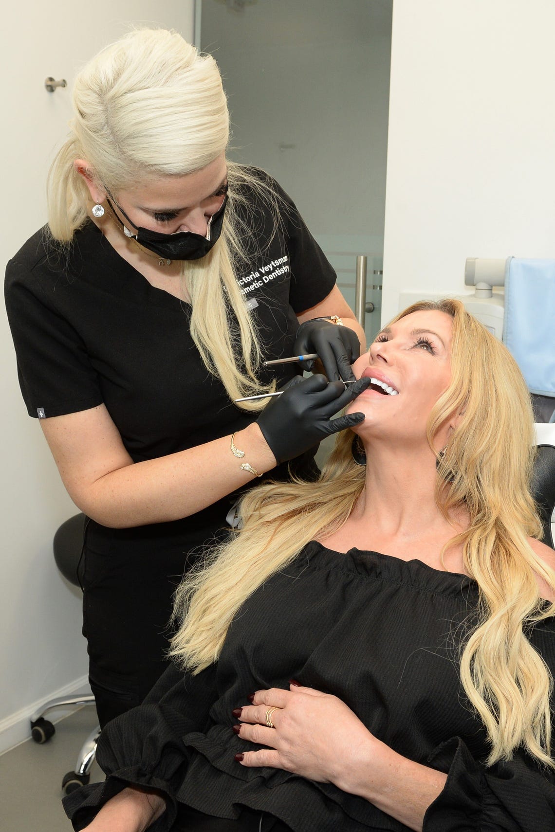 Celebrity Plastic Surgery Reveals and Beauty Confessions of 2021