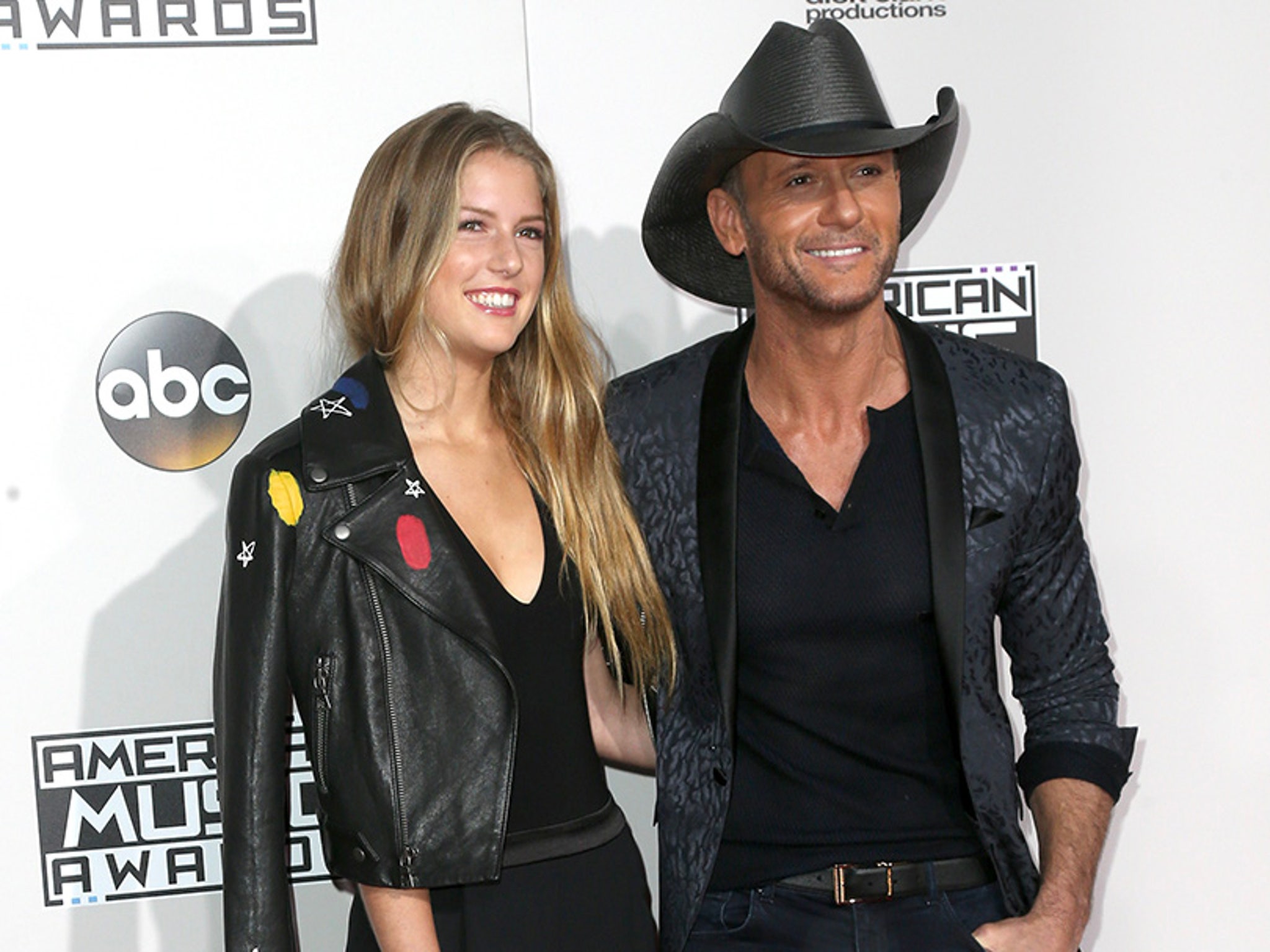 Tim McGraw & Faith Hill's Daughters Make Rare Red Carpet