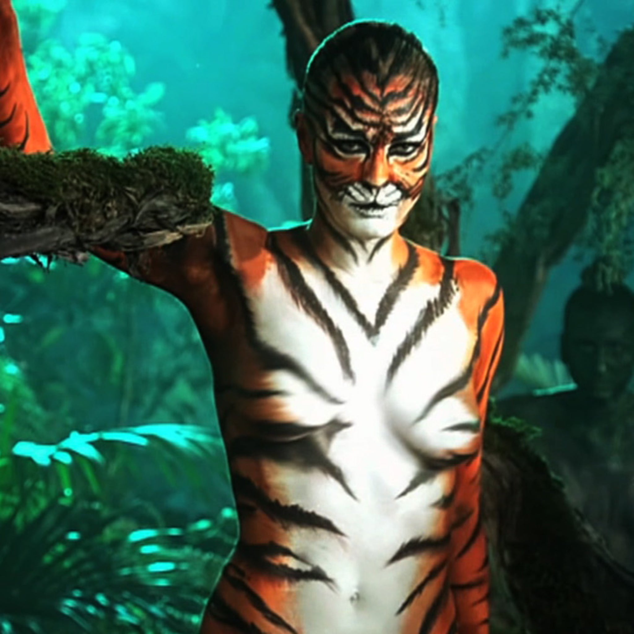 Rebecca Romijn Goes Naked As a Tiger For Super Sexy