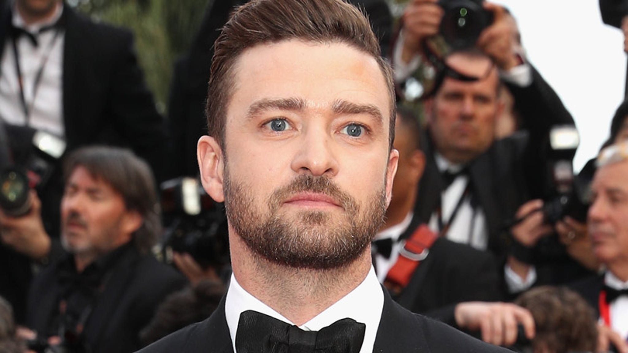 Justin Timberlake Premieres New Music Video For "Can't Stop The Feeling