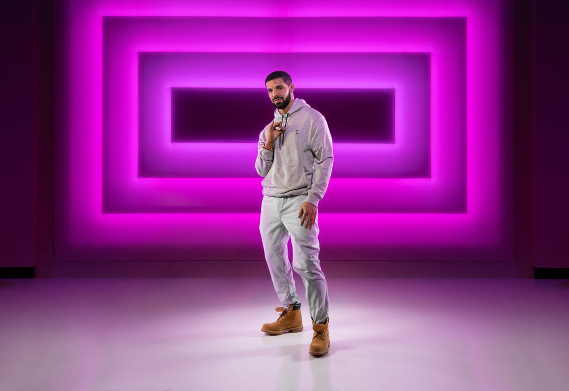 Video: Drake - 'Hotline Bling