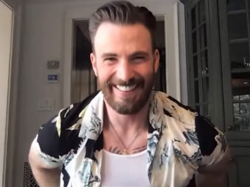 Twitter Goes Crazy For Chris Evans' Chest Tattoos...Again!