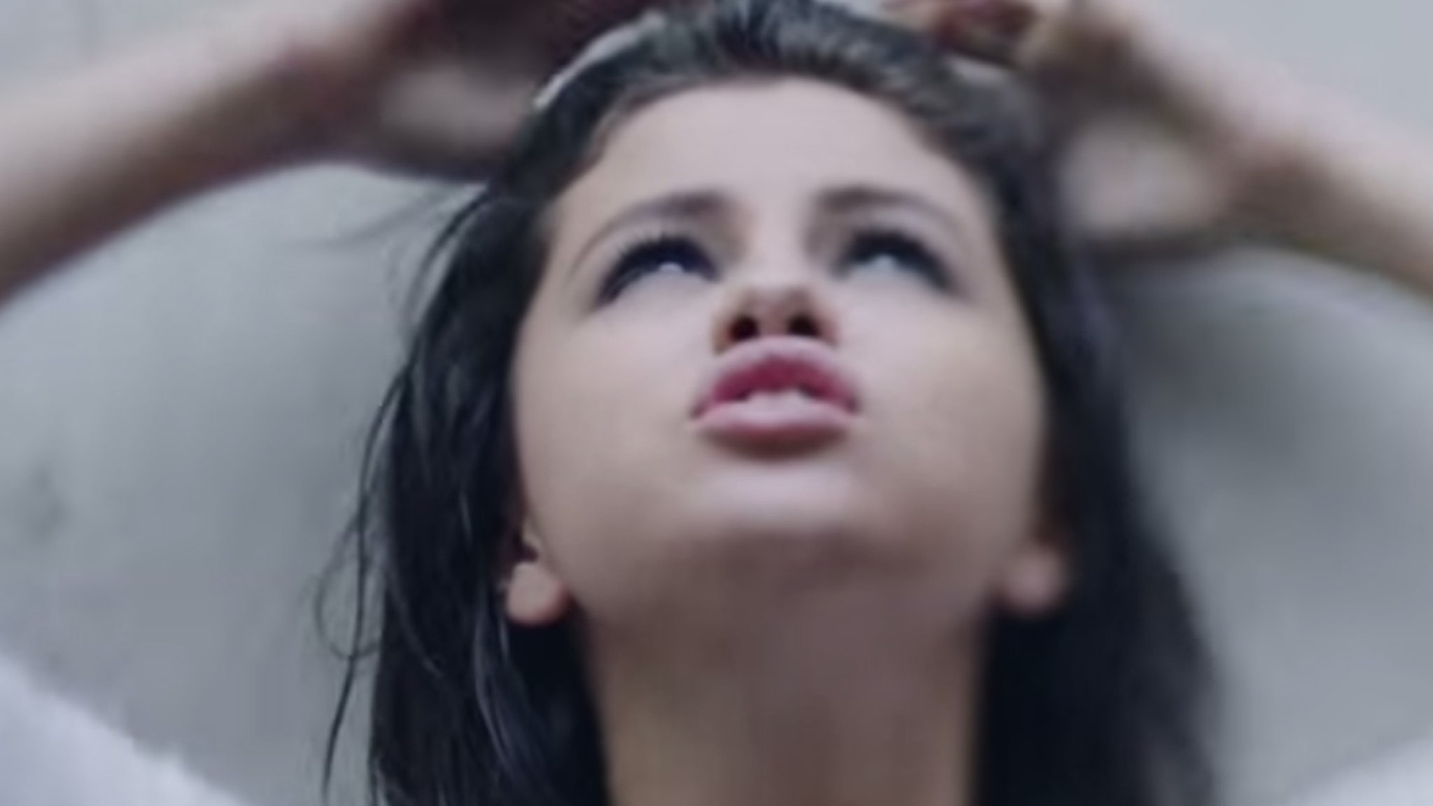 See Selena Gomez Get Naked In Good For You Music Video