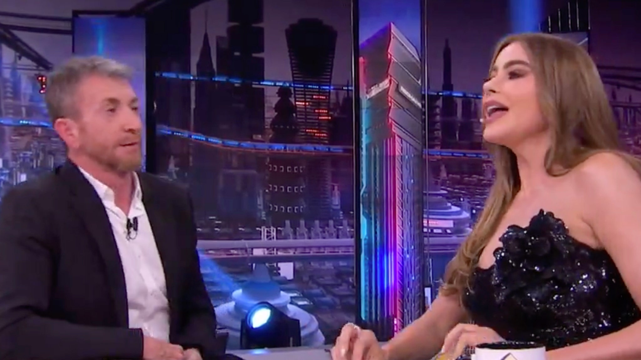 Sofia Vergara Confronts Interviewer Who Seems To Critique Her English