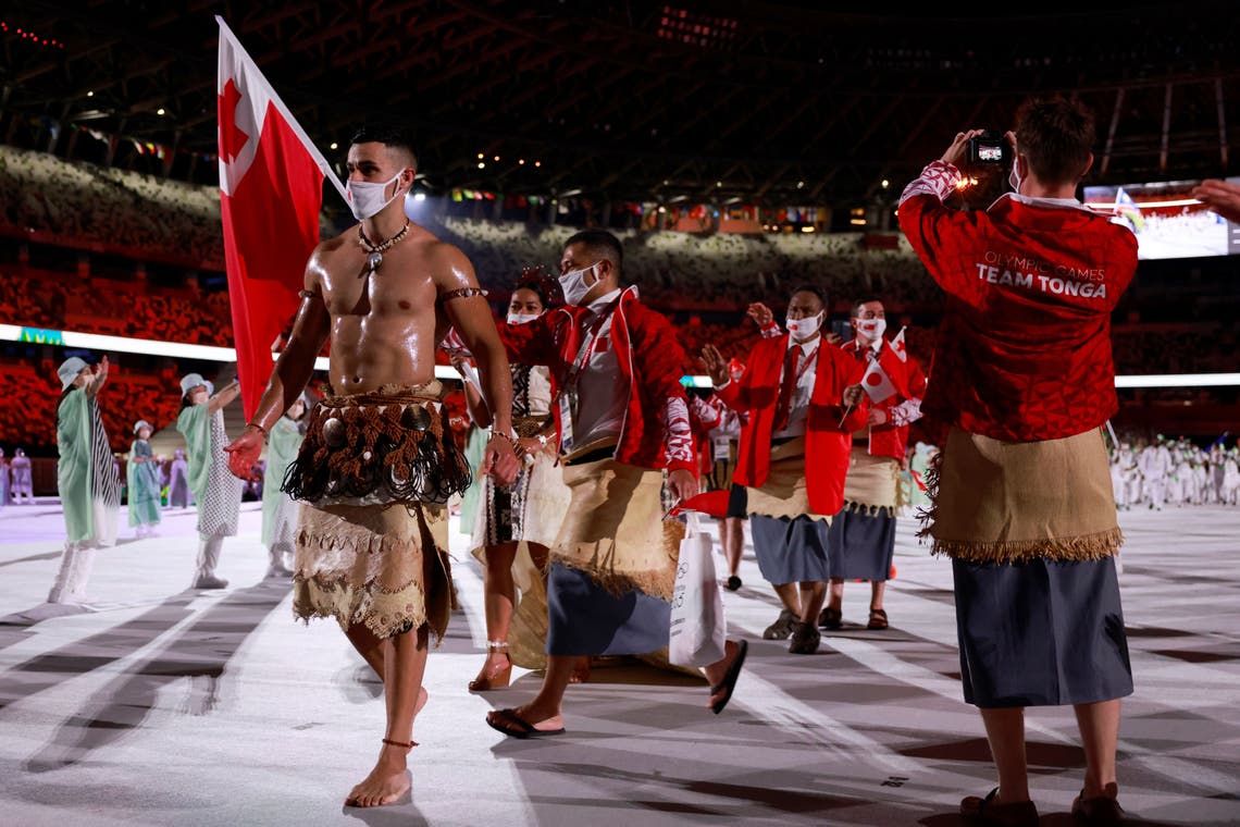 Tongan Olympian Pita Taufatofua Gets Oiled Up For The Opening Ceremony