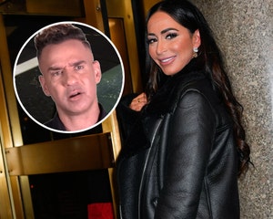 The Situation Calls Angelina Pivarnick Messy For Jay Cutler DMs On Jersey  Shore Family Vacation