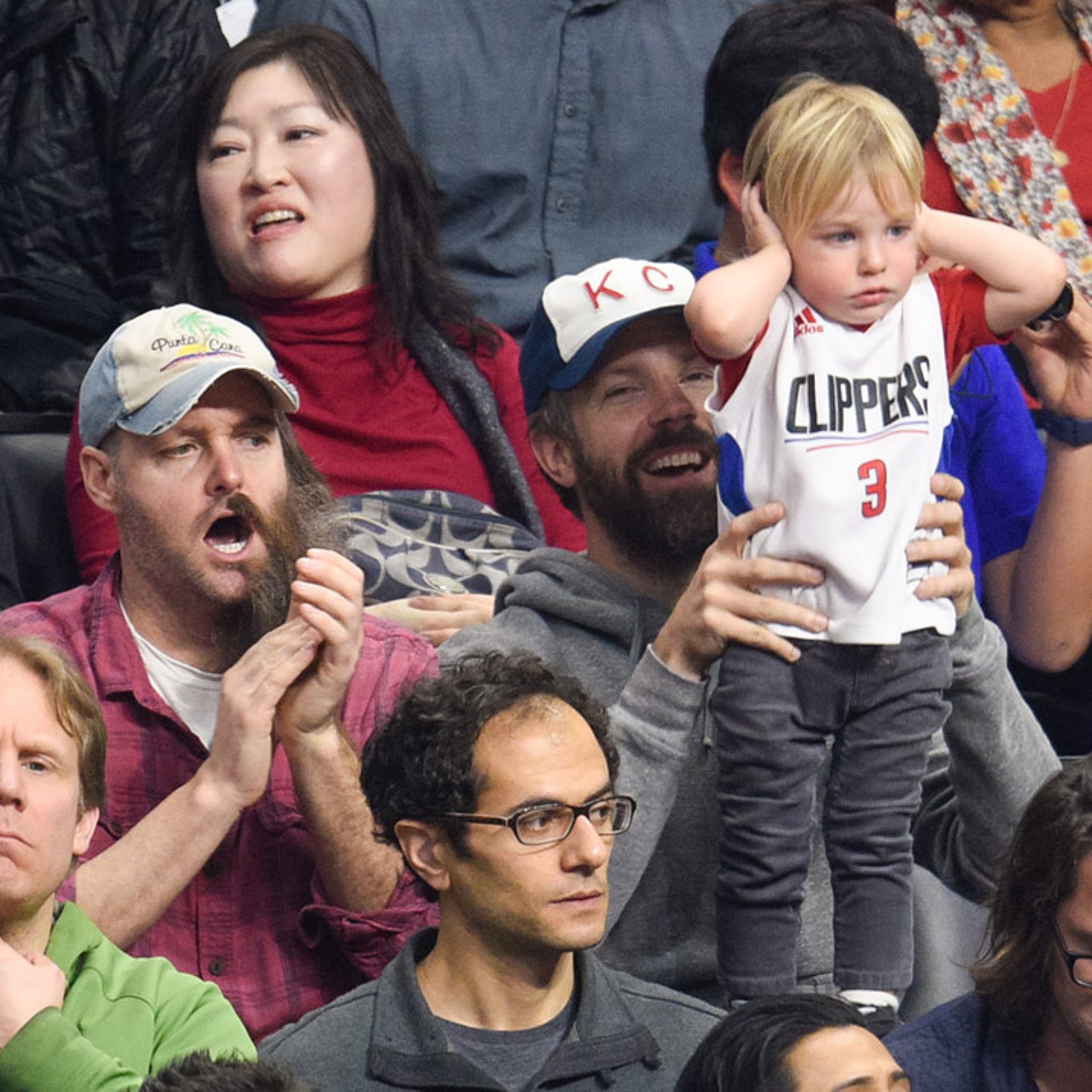 Jason Sudeikis and Son, 9, Share Father-Son Outing at Lakers Game: Photo