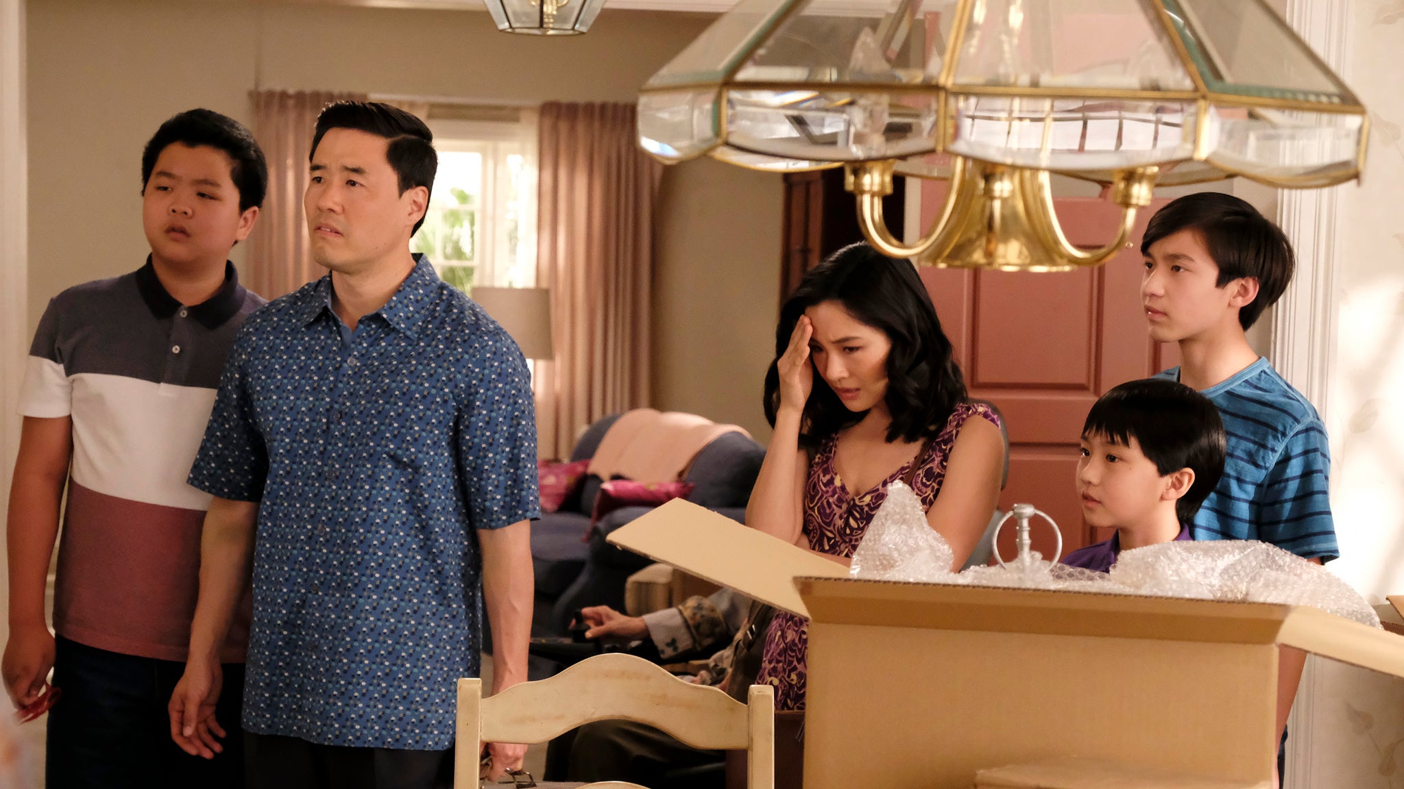 Fresh off the boat. Трудности ассимиляции эдди. Fresh off the boat. Fresh of the boat. Трудности ассимиляции fresh off the boat.