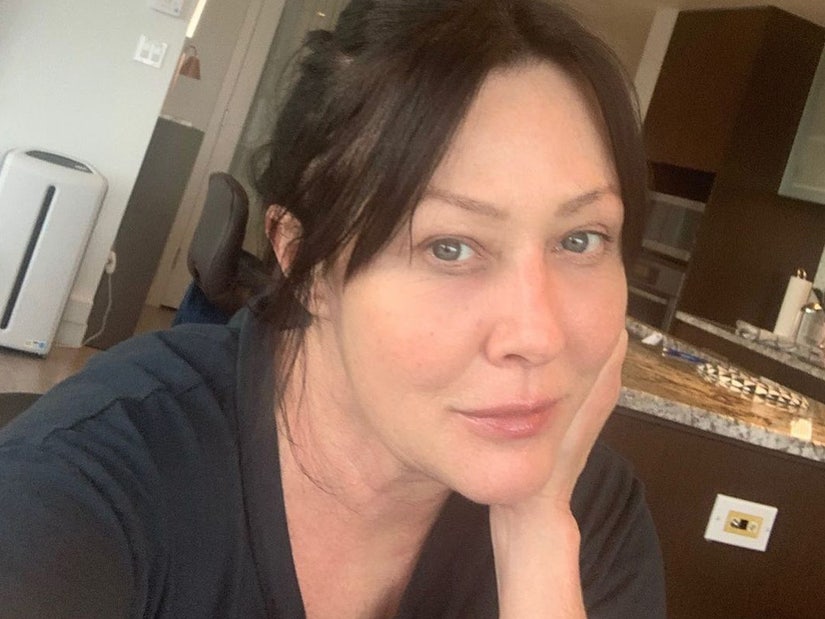 Shannon Doherty Boobs