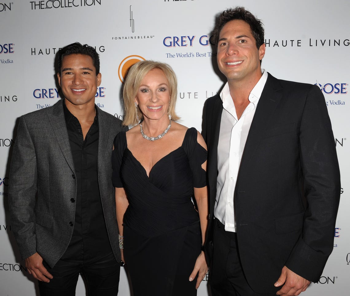 Moving to Matrimony - Celeb Engagements!, image size:1140x964