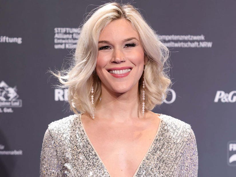 Joss Stone shows off new pink hair and looks completely unrecognisable as  she steps out at event in Portugal
