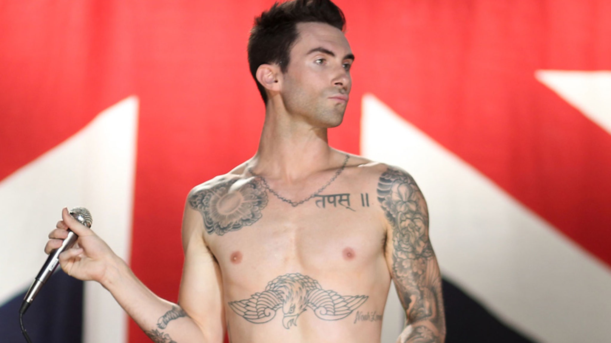 See Adam Levine s Hilarious Sexiest Man Alive Acceptance Speech