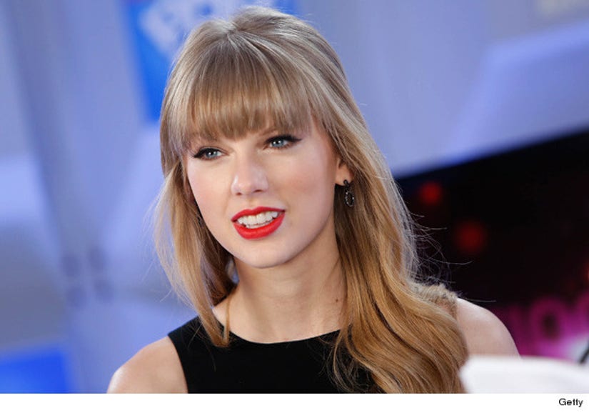 Taylor Swift Is 23 Who Should She Date In 2013