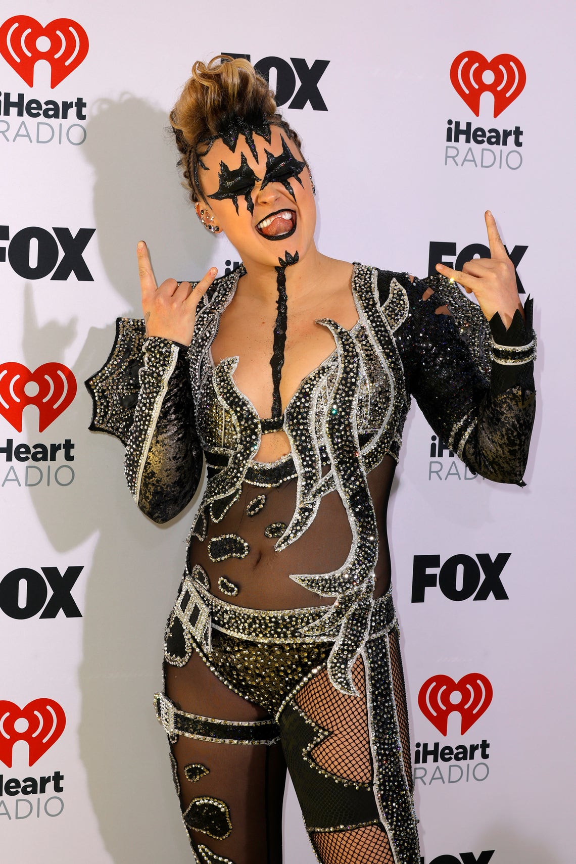 2024 Iheart Radio Music Awards All The Good Bad And Wtf Fashion 5048