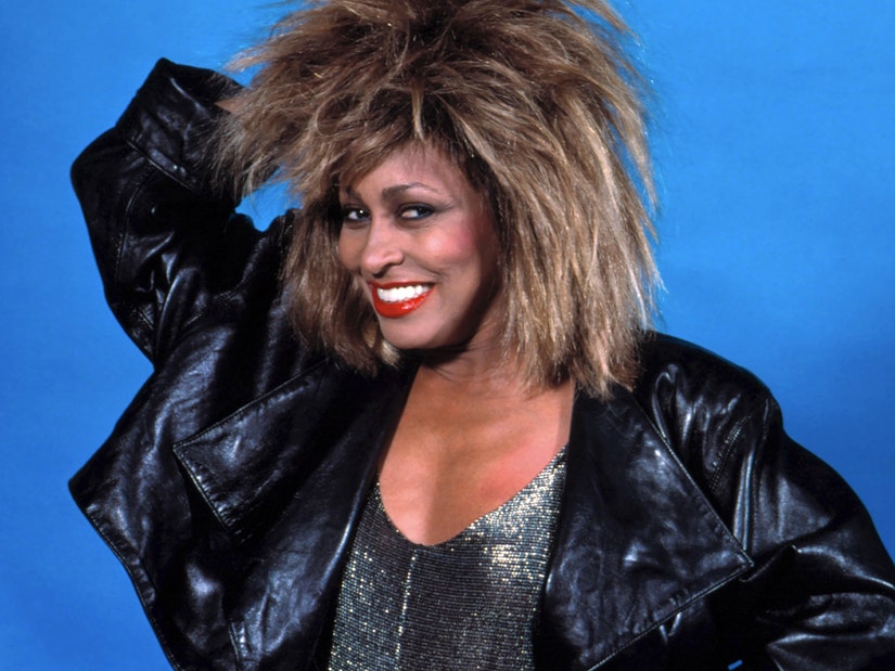 Tina Turner, Magnetic Singer of Explosive Power, Is Dead at 83 - The New  York Times