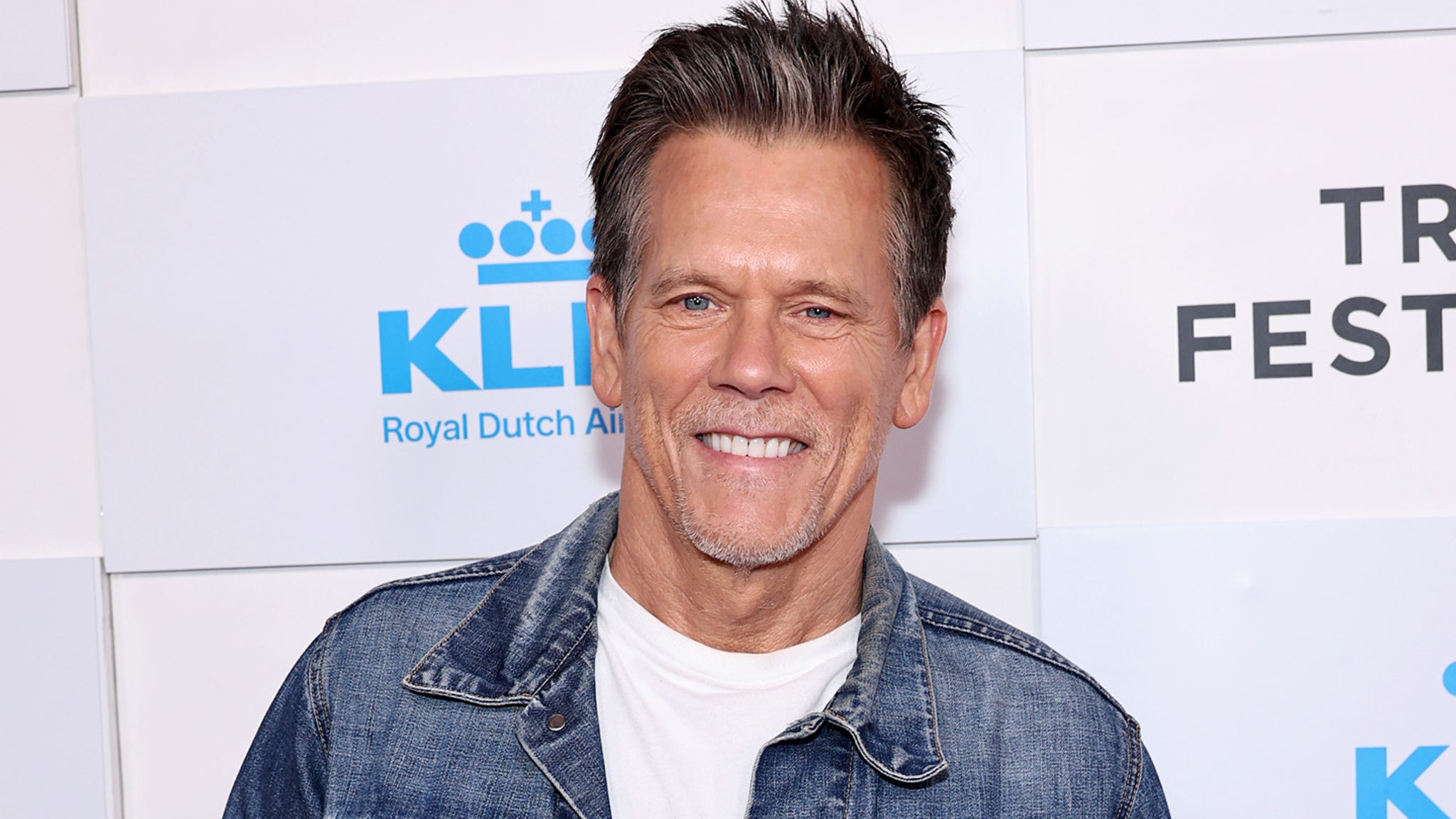 Kevin Bacon Once Went Out In Public Disguised As A Normal Person