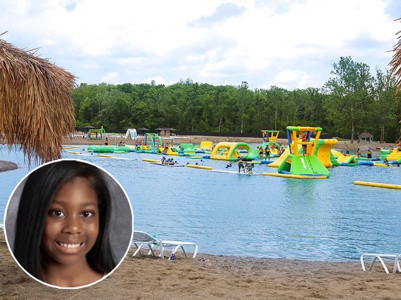 Girl Water Park Swimsuit Mishaps Telegraph