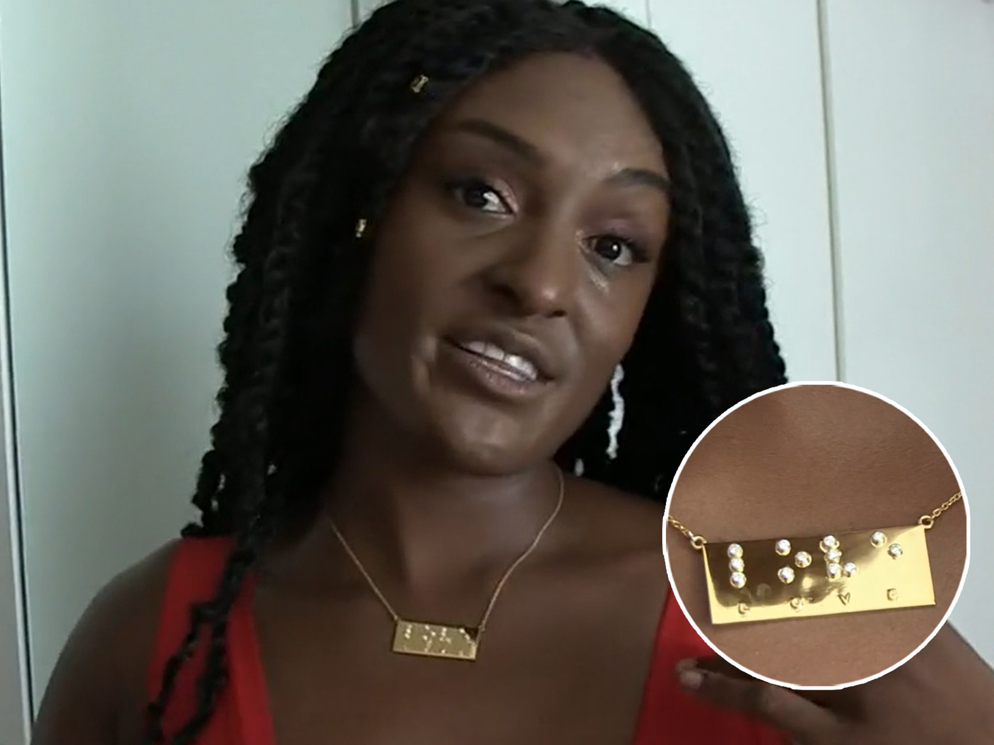 Stevie Wonder's Daughter Sophia Morris Unveils Braille Jewelry in Honor of  Father