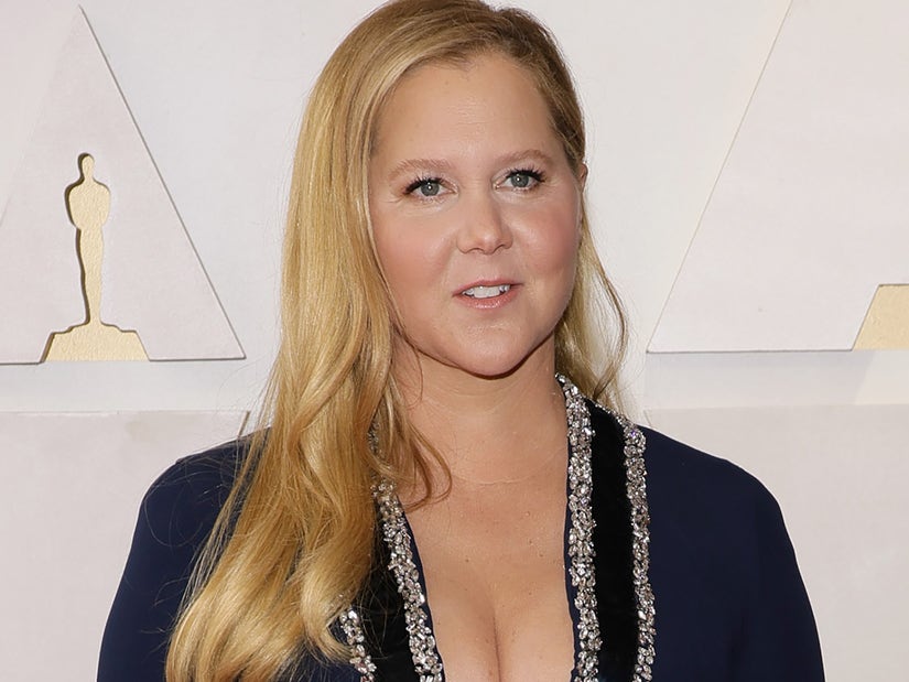 Amy Schumer Lesbian Bdsm - Amy Schumer on Death Threats, Being Made Fun of for Calling Slap  'Traumatizing,' Truth About Baldwin Joke