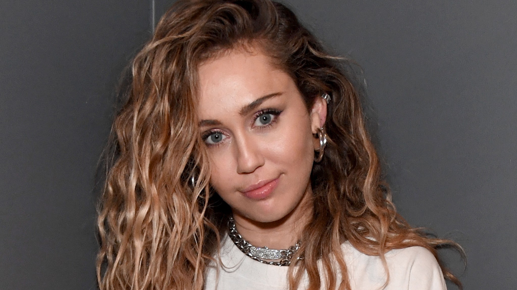 Miley Cyrus 23 Other Celebrities Reveal When They Lost Their Virginity